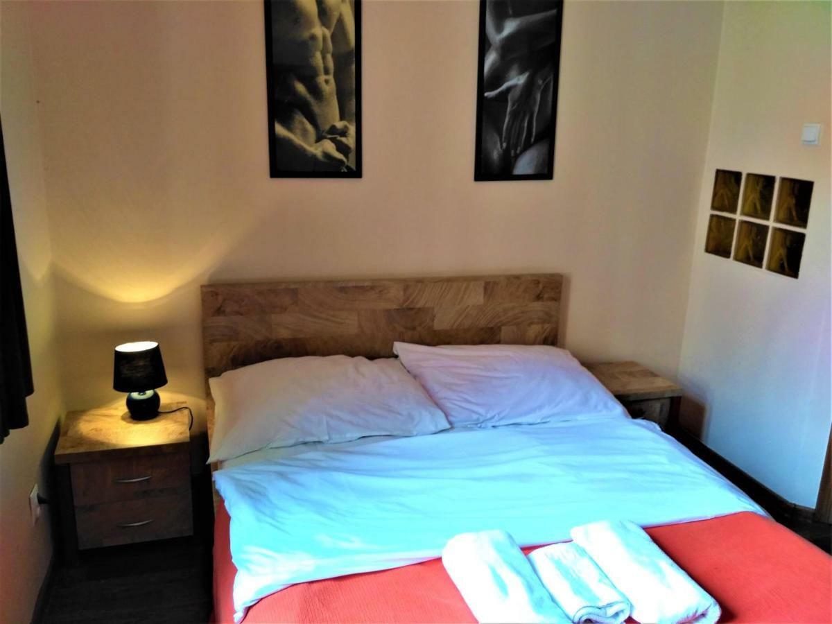 Akt Studio Apartment City Centre クラクフ エクステリア 写真